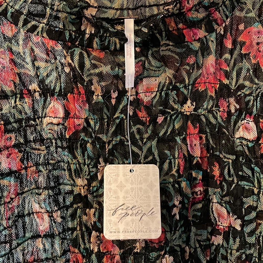 NWT women’s shirt, size small, Free People - Picture 2 of 6